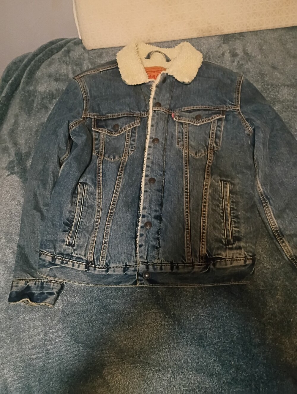 Men's Blue Levi's Denim Sherpa-Lined Jacket